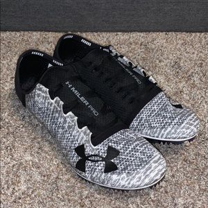 Under Armor Miler Pro
